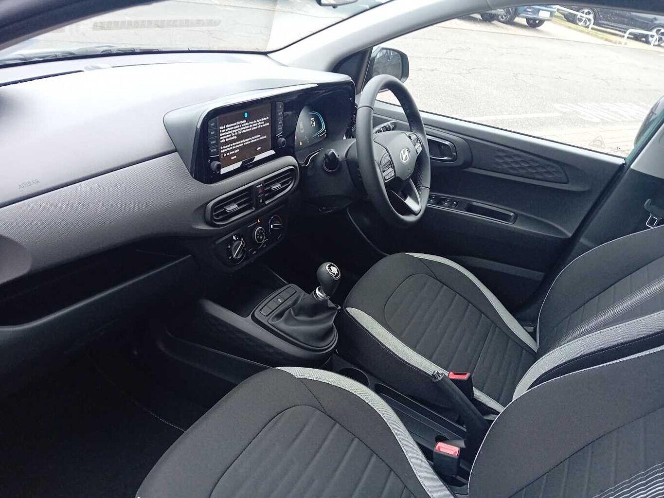 Used Hyundai i10 2025 for sale - 77049788: Photo 2