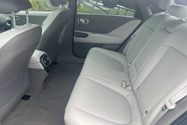 Used Hyundai IONIQ 6 2024 for sale - 76175383: Photo 12