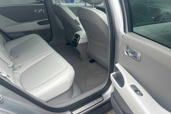 Used Hyundai IONIQ 6 2024 for sale - 76175383: Photo 17