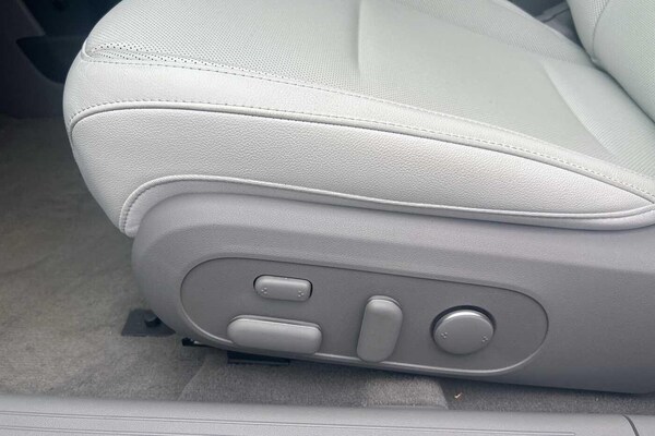 Used Hyundai IONIQ 6 2024 for sale - 76175383: Photo 18