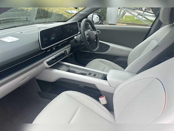 Used Hyundai IONIQ 6 2024 for sale - 76175383: Photo 2