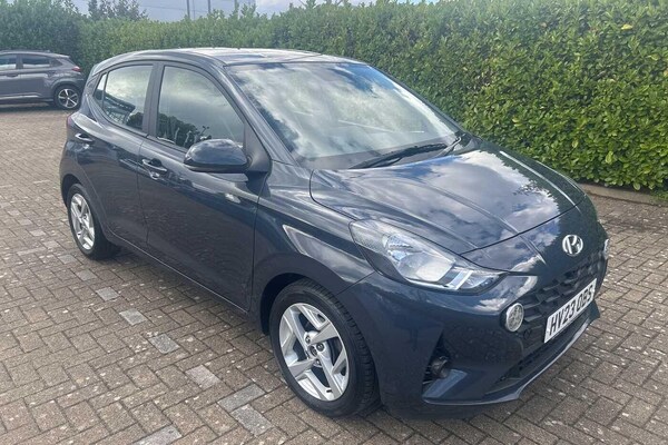 Used Hyundai i10 2023 for sale - 75857783: Photo 1