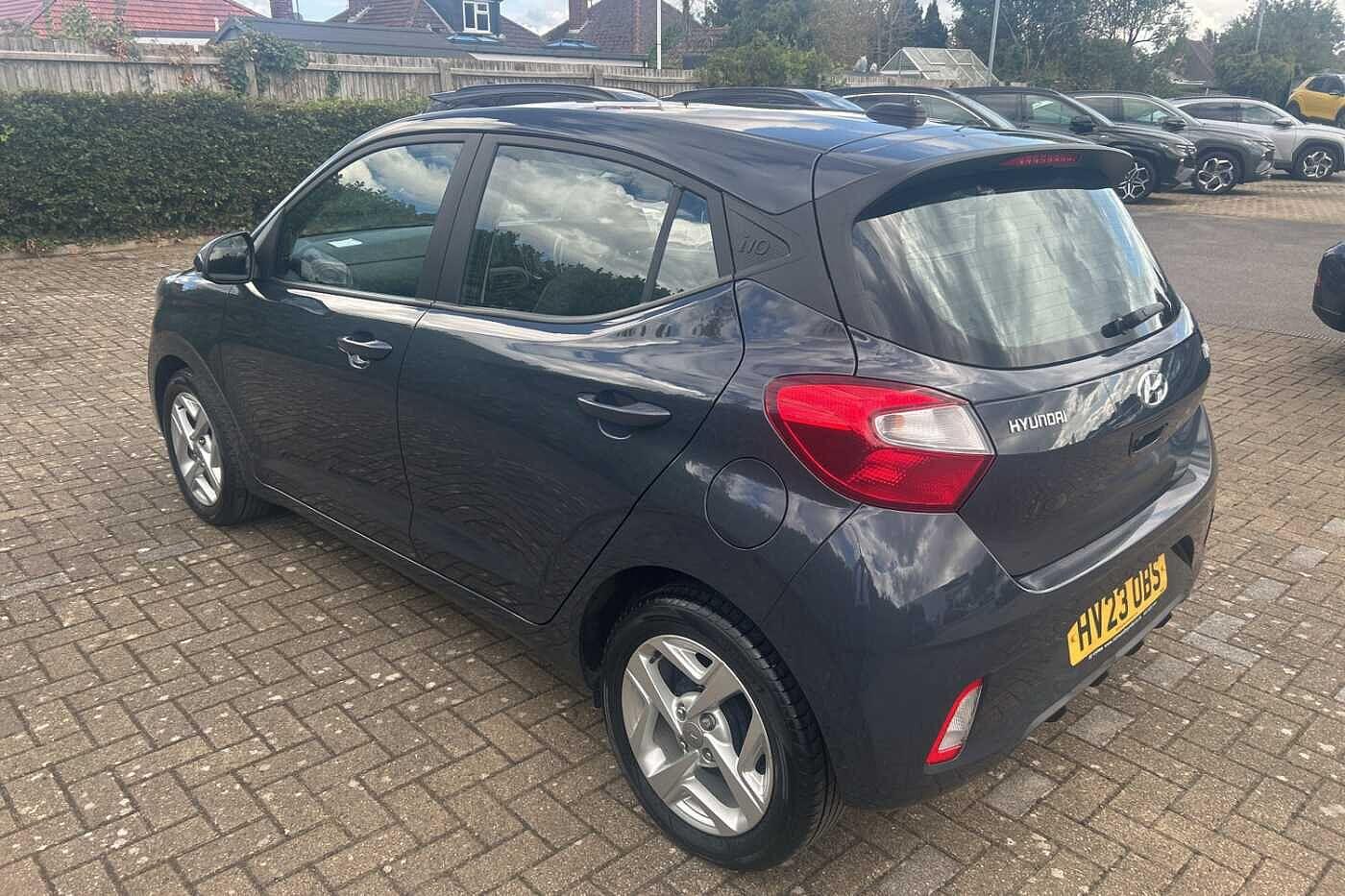 Used Hyundai i10 2023 for sale - 75857783: Photo 3