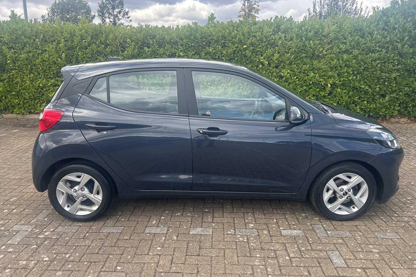 Used Hyundai i10 2023 for sale - 75857783: Photo 4
