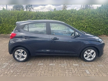 Used Hyundai i10 2023 for sale - 75857783: Photo 4