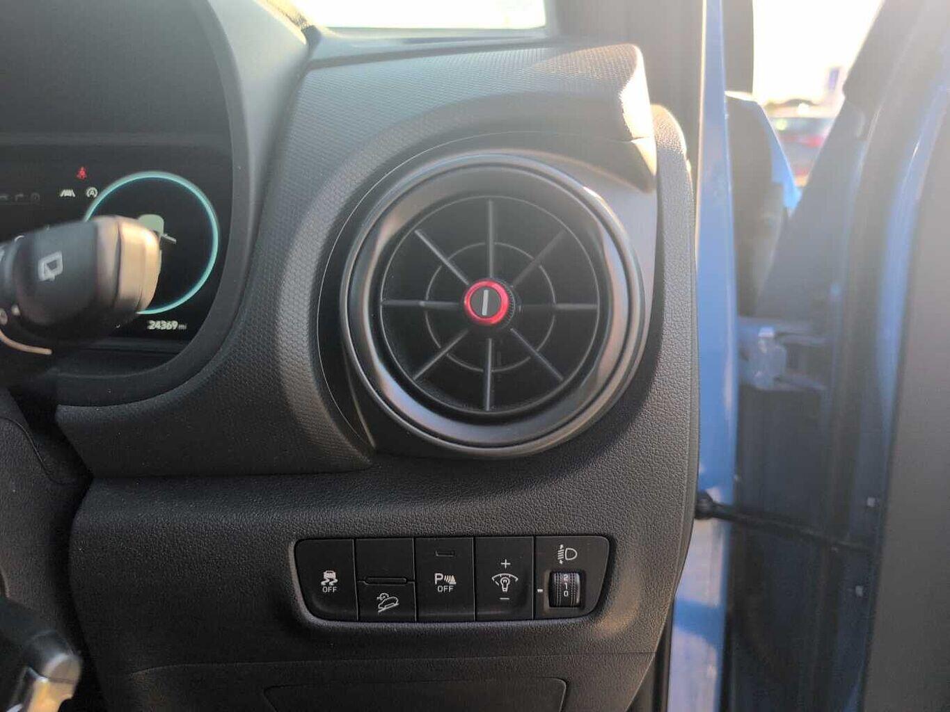 Used Hyundai KONA 2021 for sale - 76099412: Photo 16