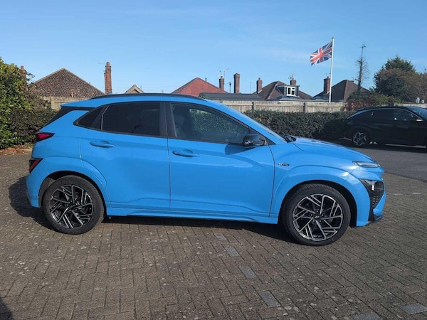 Used Hyundai KONA 2021 for sale - 76099412: Photo 4