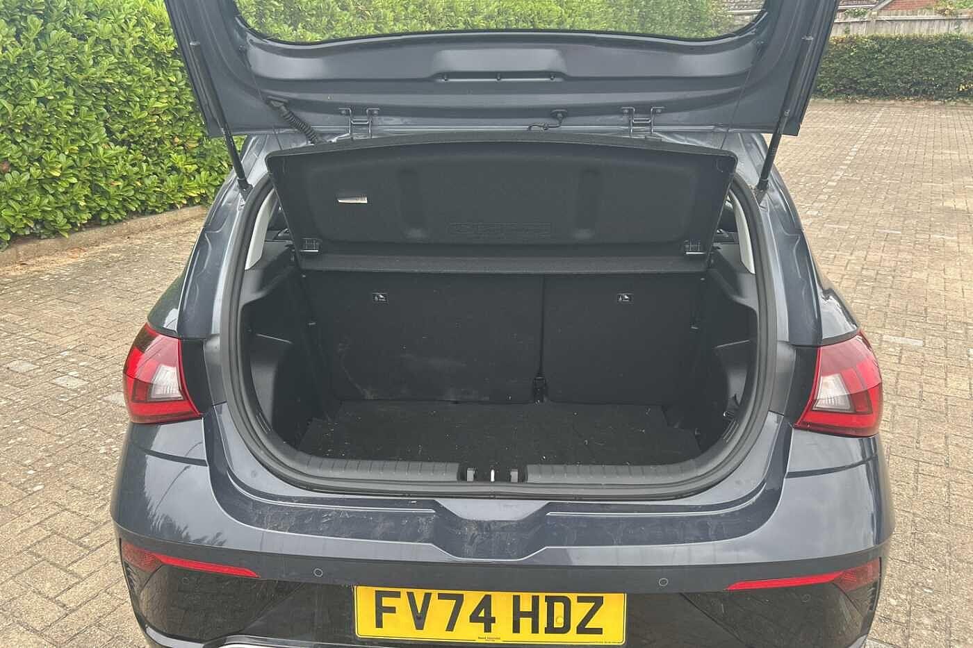 Used Hyundai i20 2024 for sale - 76381305: Photo 15