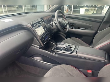Used Hyundai TUCSON 2022 for sale - 76099083: Photo 2