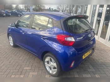 Used Hyundai i10 2022 for sale - 76899061: Photo