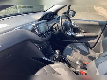 Used Peugeot 2008 2018 for sale - 75825716: Photo