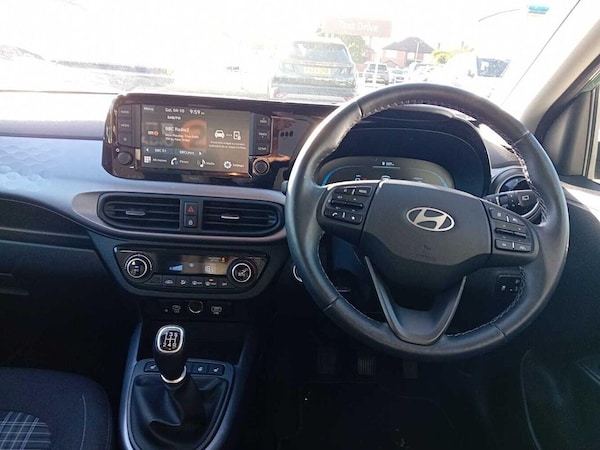 Used Hyundai i10 2023 for sale - 76175661: Photo 12