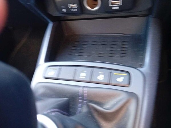 Used Hyundai i10 2023 for sale - 76175661: Photo 21