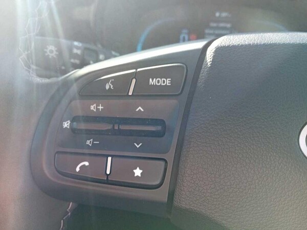 Used Hyundai i10 2023 for sale - 76175661: Photo 24