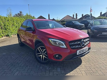 Mercedes-Benz - GLA