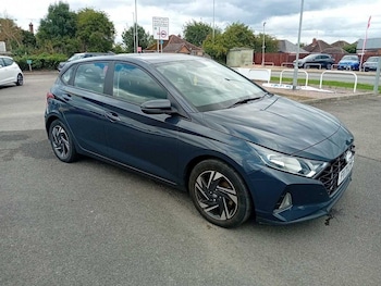 Used Hyundai i20 2021 for sale - 75825704: Photo