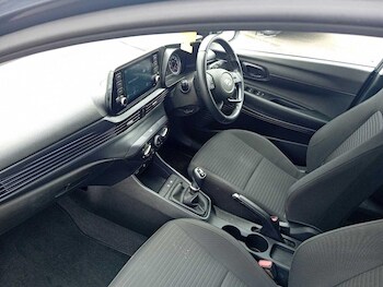 Used Hyundai i20 2021 for sale - 75825704: Photo