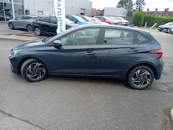 Used Hyundai i20 2021 for sale - 75825704: Photo