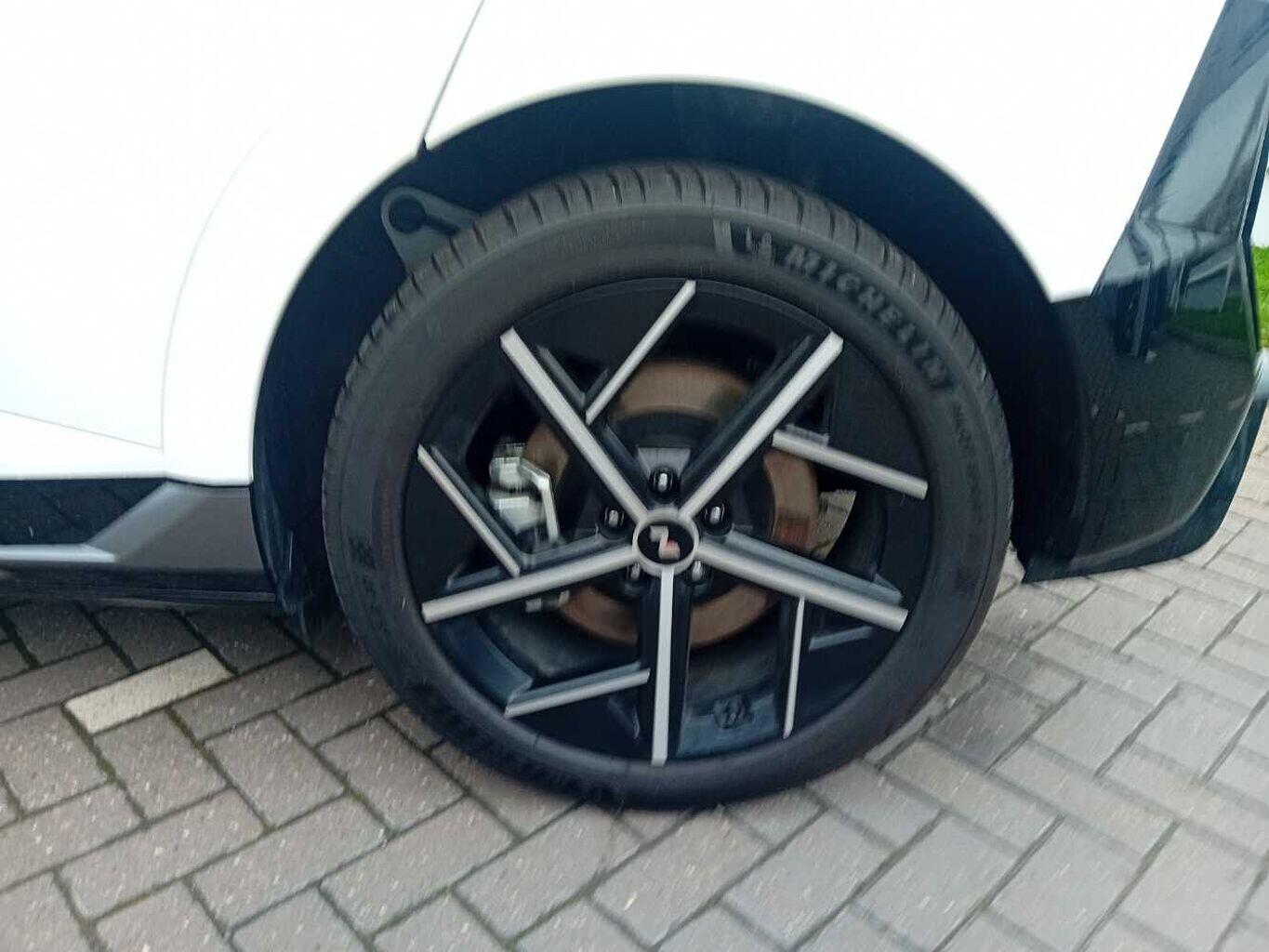 Used Hyundai IONIQ 5 2025 for sale - 76512699: Photo 5