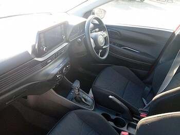 Used Hyundai BAYON 2023 for sale - 76484601: Photo