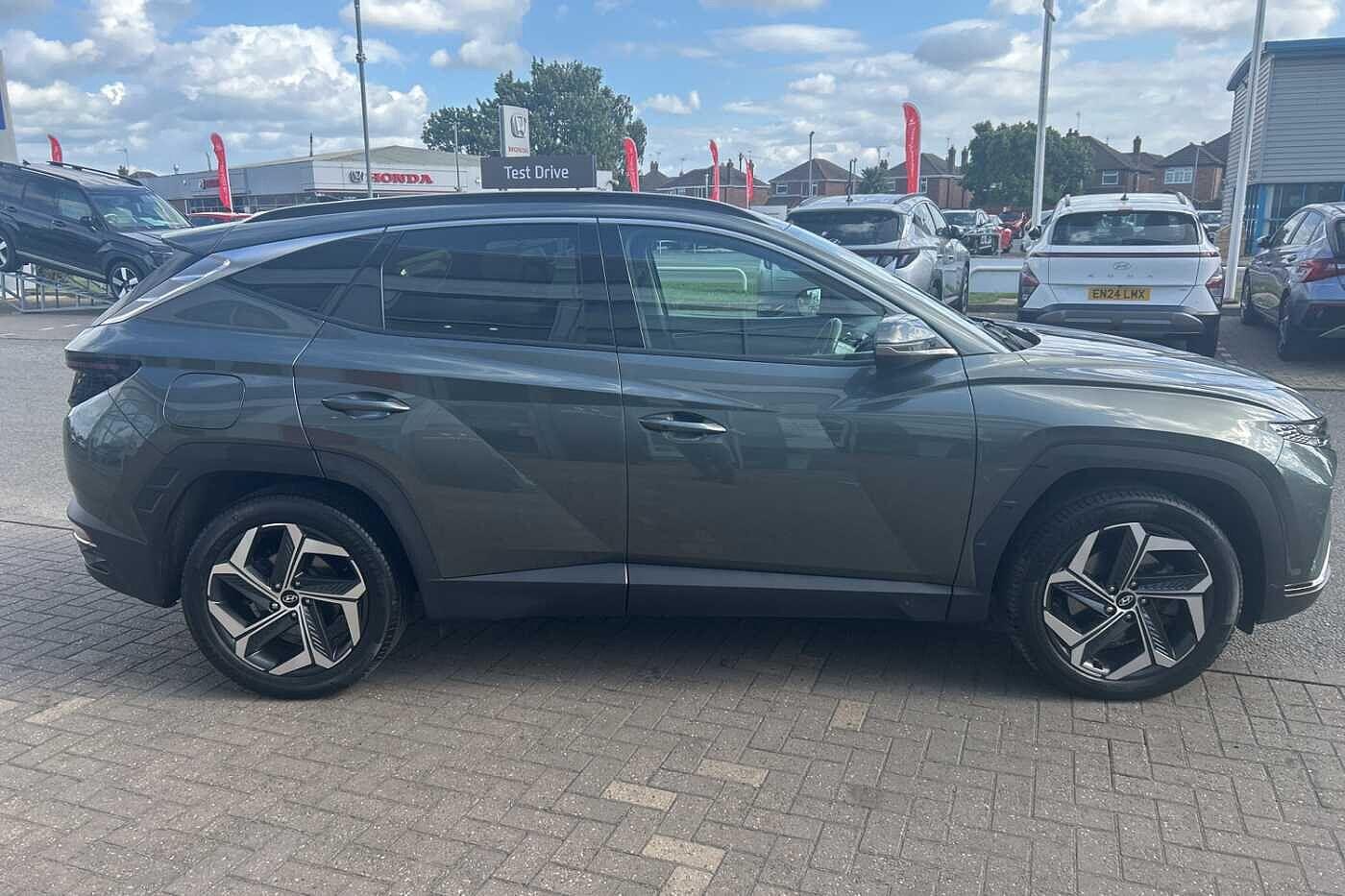 Used Hyundai TUCSON 2023 for sale - 76424008: Photo 4