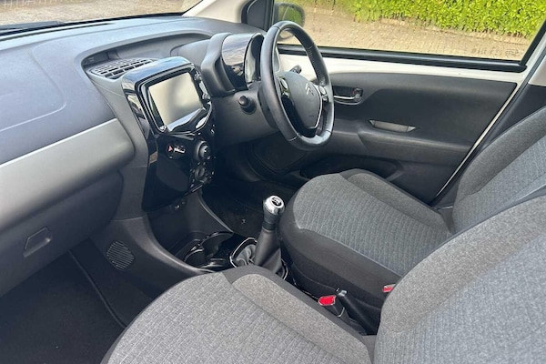 Used Citroen C1 2017 for sale - 76121424: Photo 2