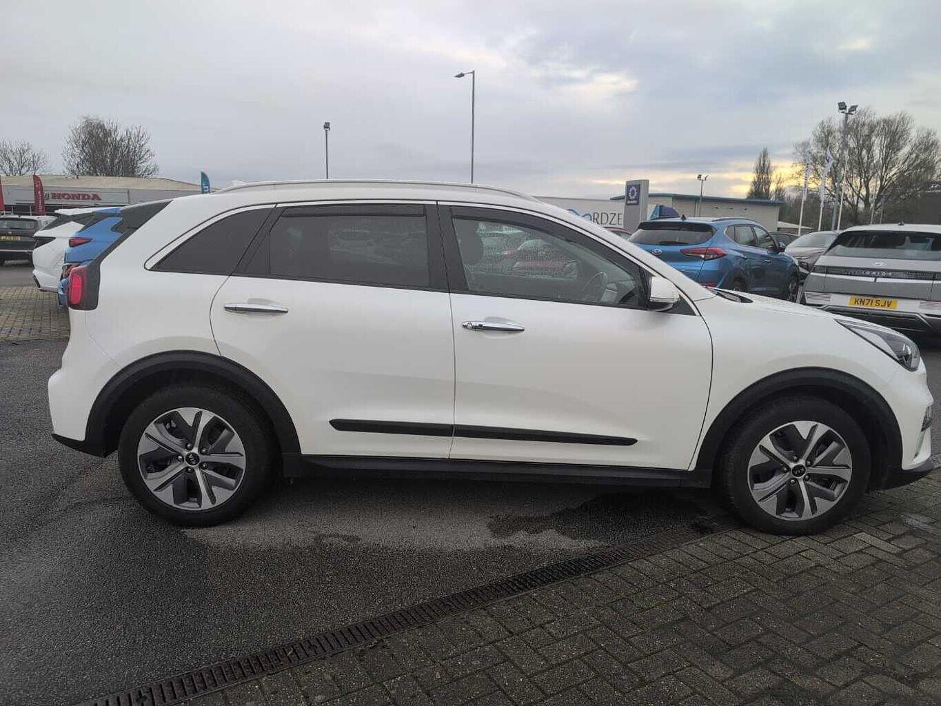 Used Kia Niro 2021 for sale - 76597414: Photo 4