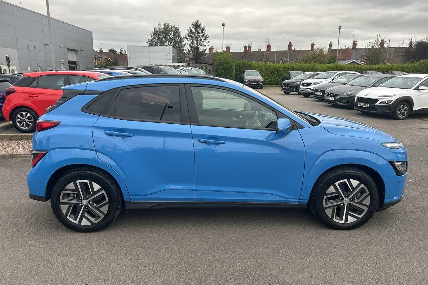 Used Hyundai KONA 2022 for sale - 76214880: Photo 4