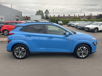 Used Hyundai KONA 2022 for sale - 76214880: Photo 4