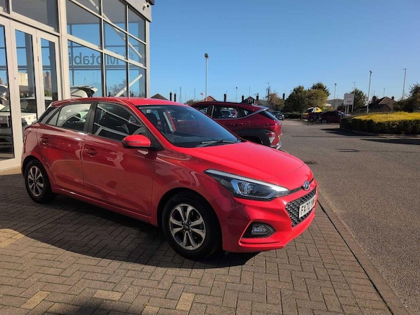 Used Hyundai i20 2020 for sale - 76179446: Photo 1