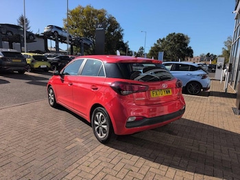 Used Hyundai i20 2020 for sale - 76179446: Photo 4
