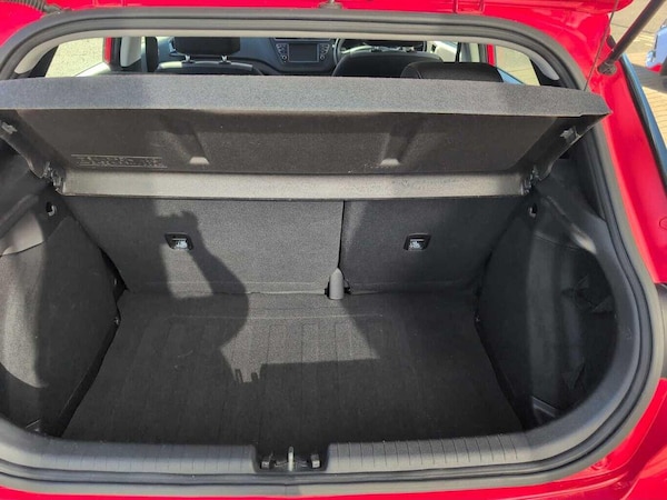 Used Hyundai i20 2020 for sale - 76179446: Photo 8