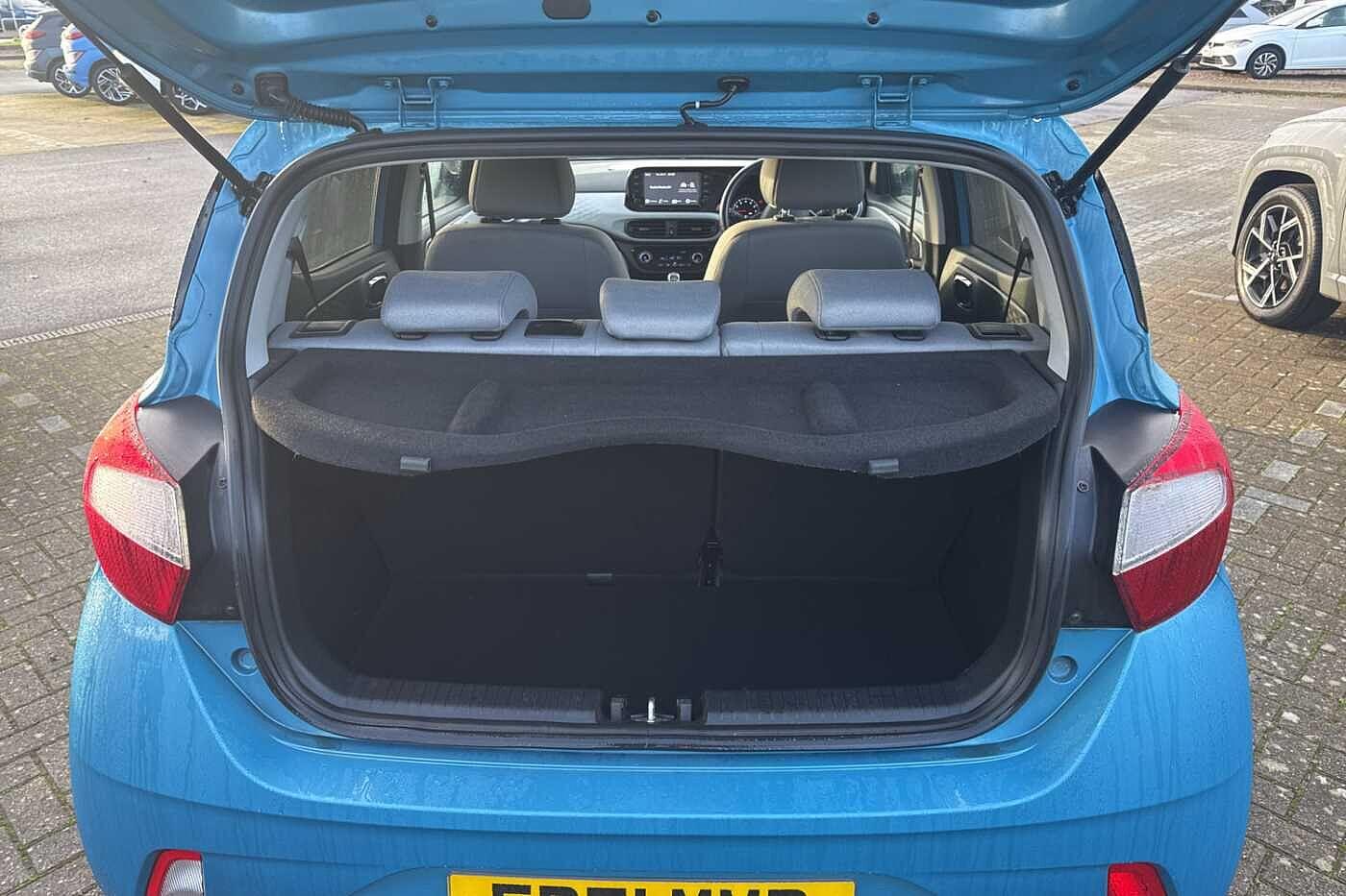 Used Hyundai i10 2021 for sale - 76701574: Photo 16