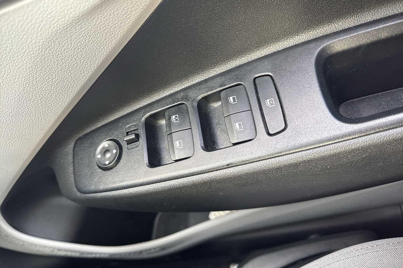 Used Hyundai i10 2021 for sale - 76701574: Photo 30