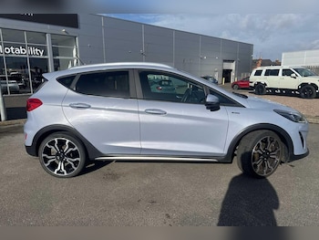 Used Ford Fiesta 2021 for sale - 76175171: Photo