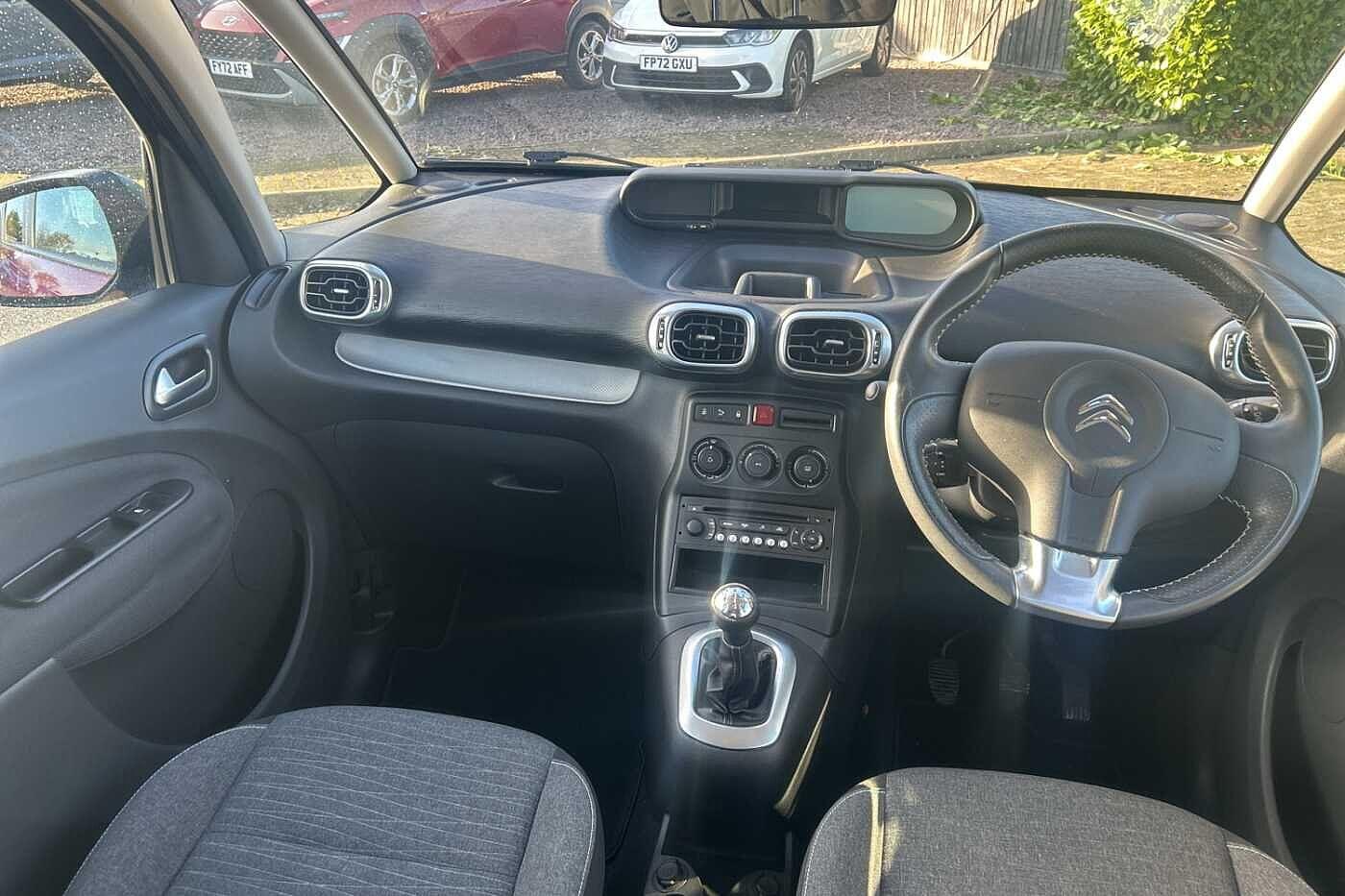 Used Citroen C3 Picasso 2017 for sale - 76584907: Photo 14