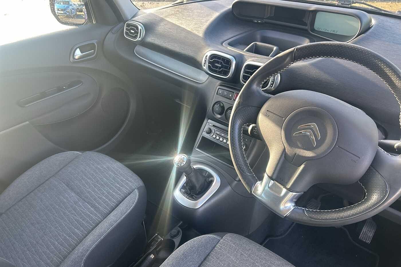 Used Citroen C3 Picasso 2017 for sale - 76584907: Photo 7