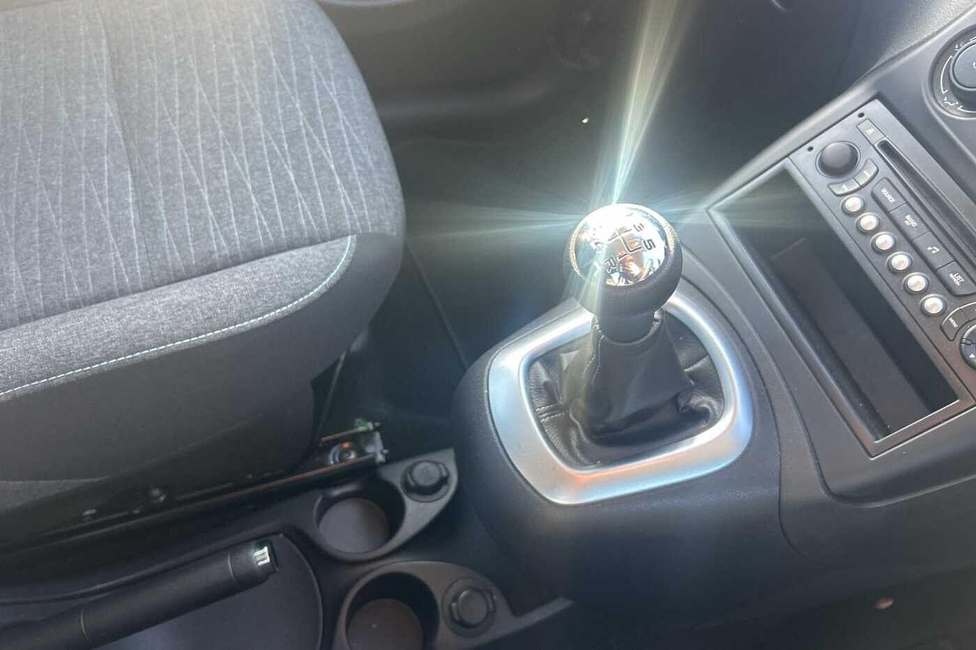 Used Citroen C3 Picasso 2017 for sale - 76584907: Photo 9