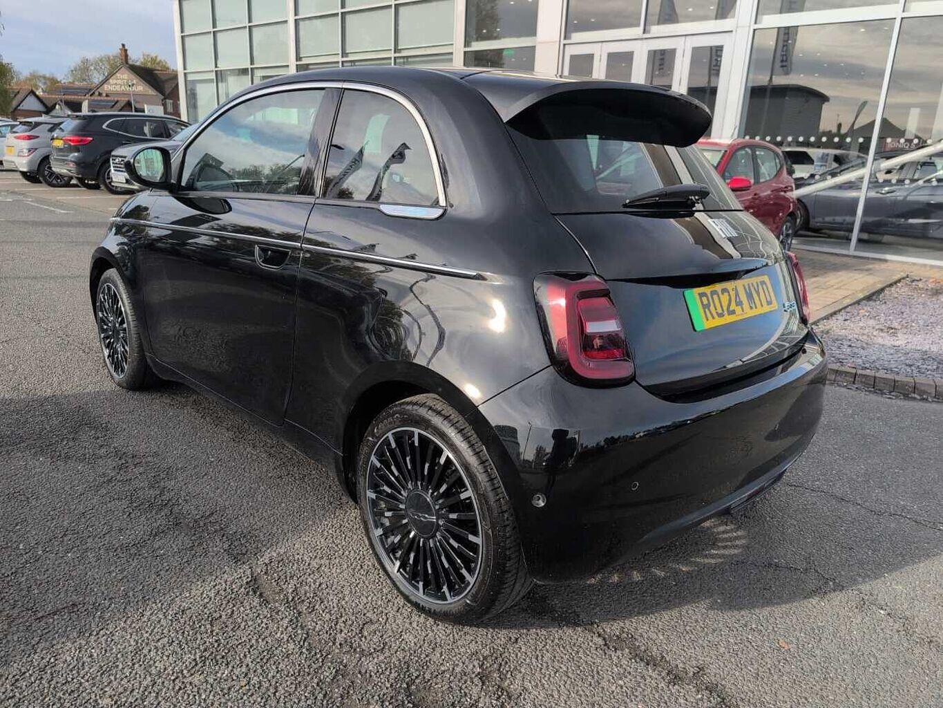 Used Fiat 500 2024 for sale - 76371467: Photo 3