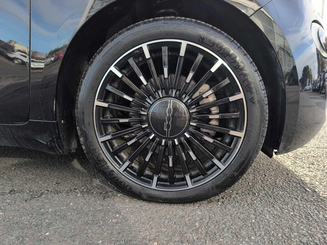 Used Fiat 500 2024 for sale - 76371467: Photo 8