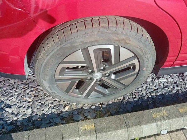 Used Hyundai KONA 2022 for sale - 76099451: Photo 28