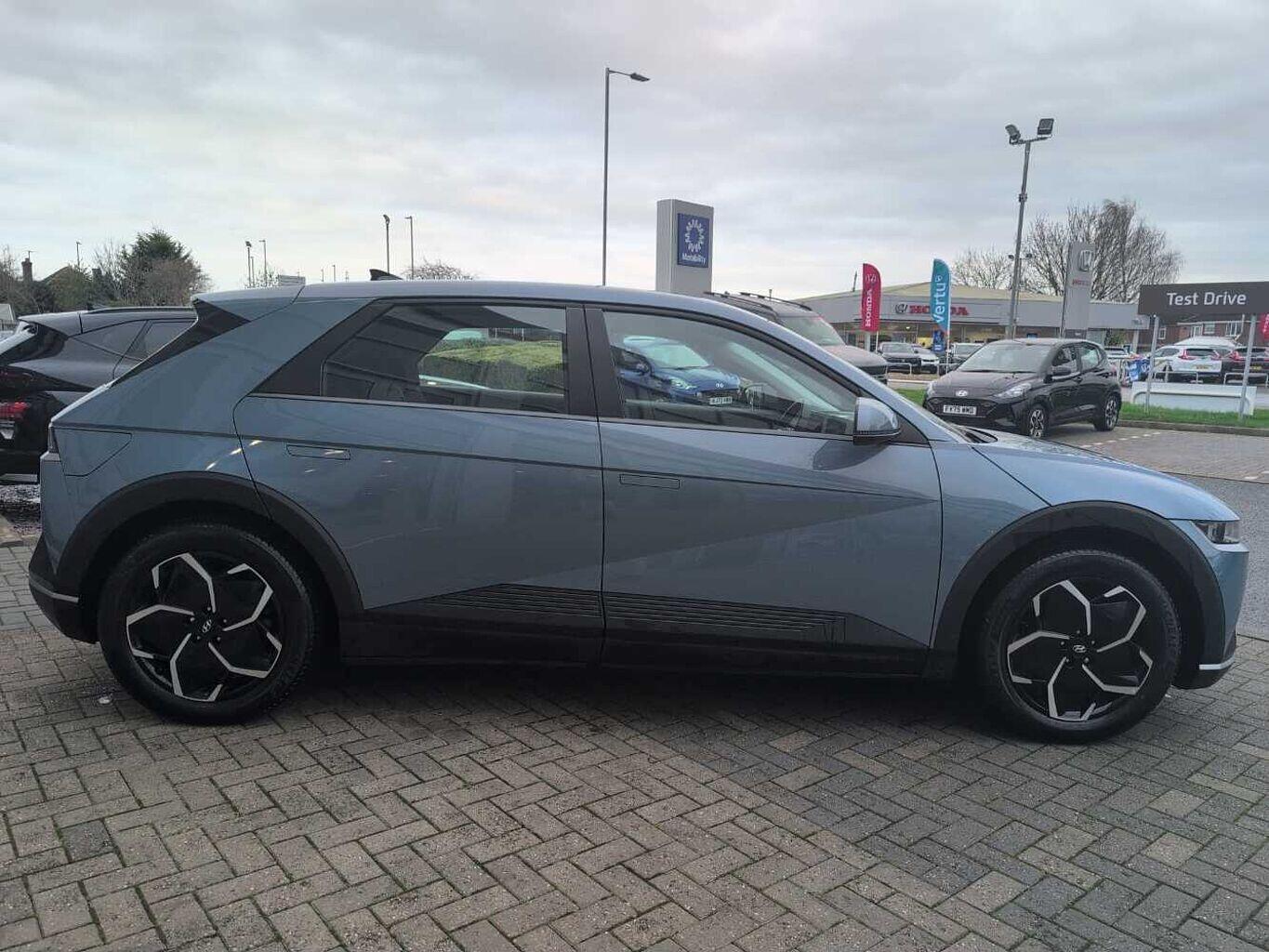 Used Hyundai IONIQ 5 2024 for sale - 76899063: Photo 4