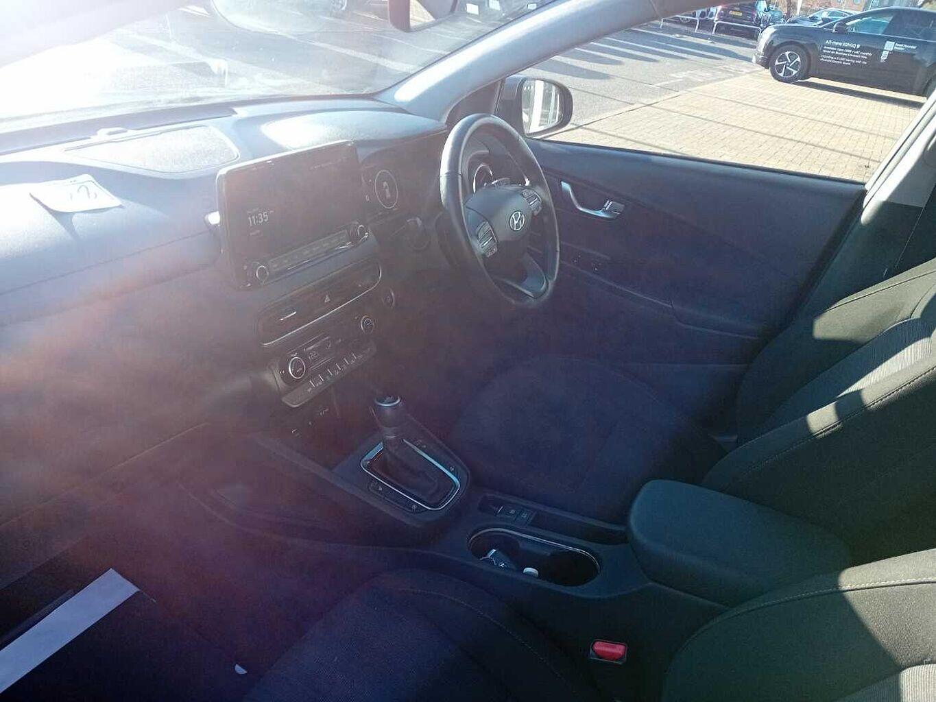 Used Hyundai KONA 2022 for sale - 76701903: Photo 2