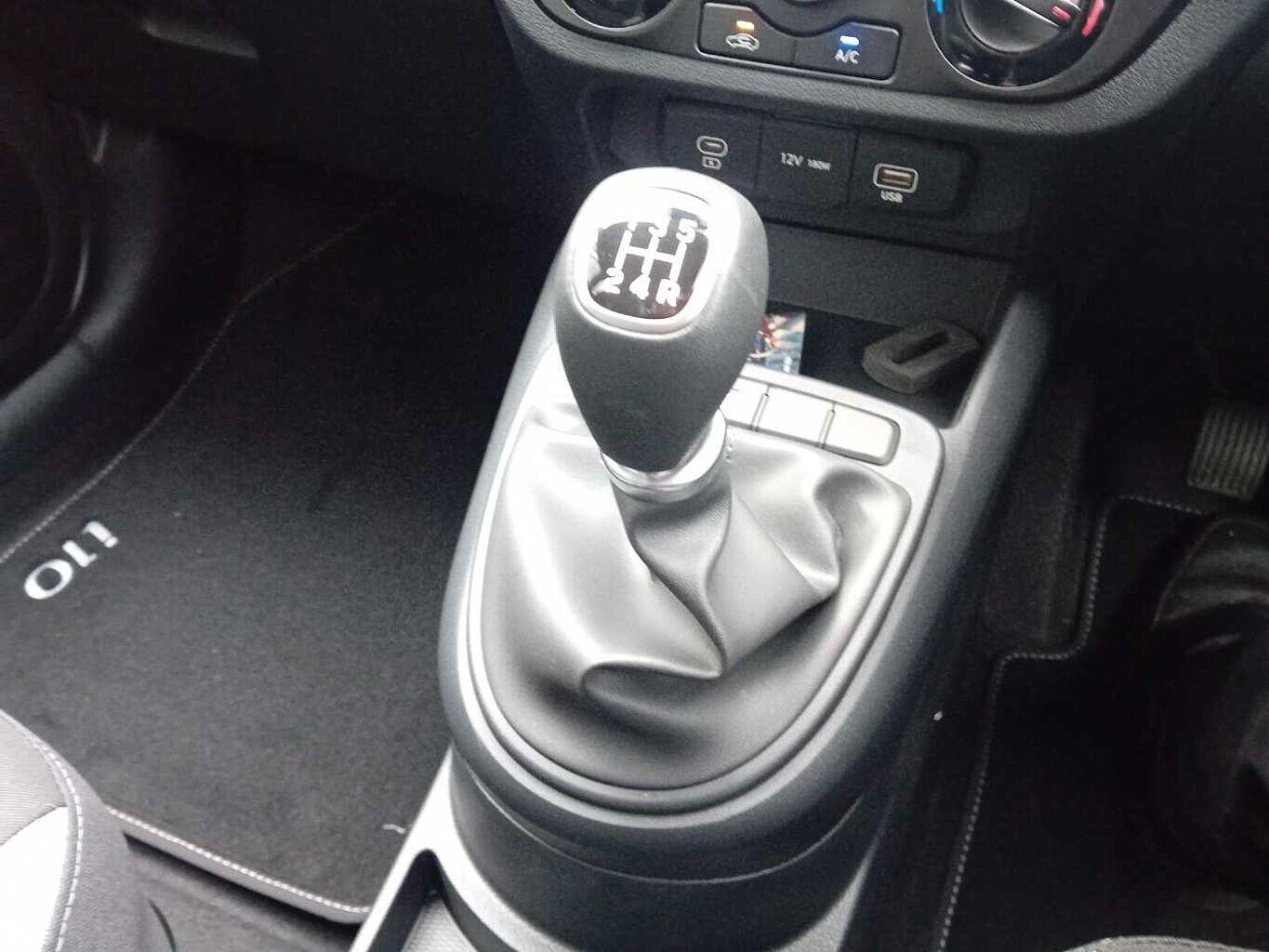 Used Hyundai i10 2025 for sale - 77050282: Photo 32