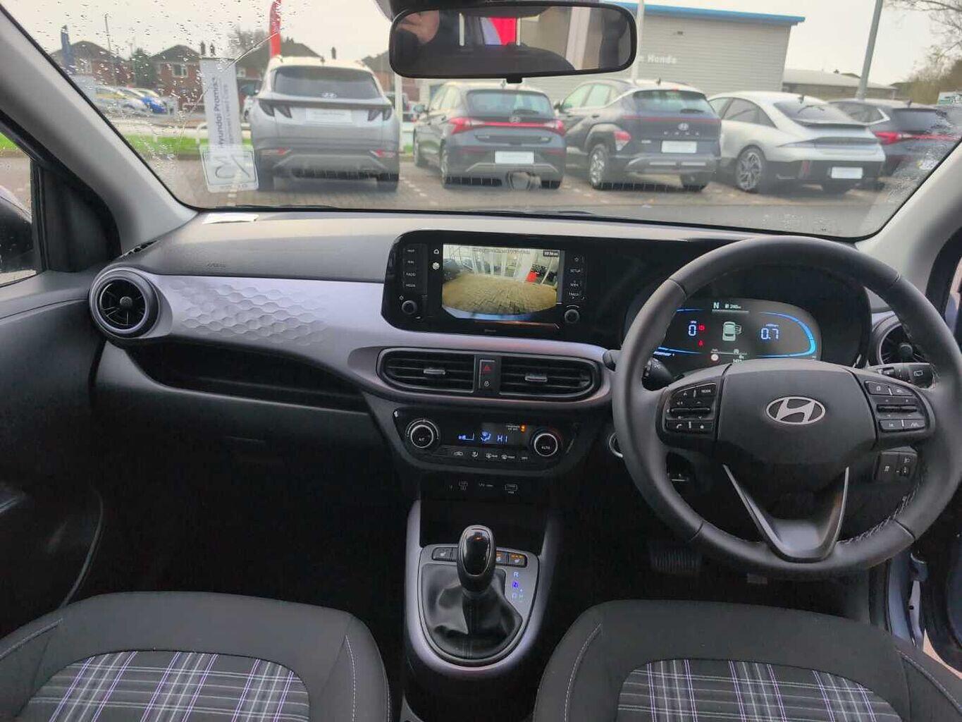 Used Hyundai i10 2025 for sale - 76942564: Photo 12