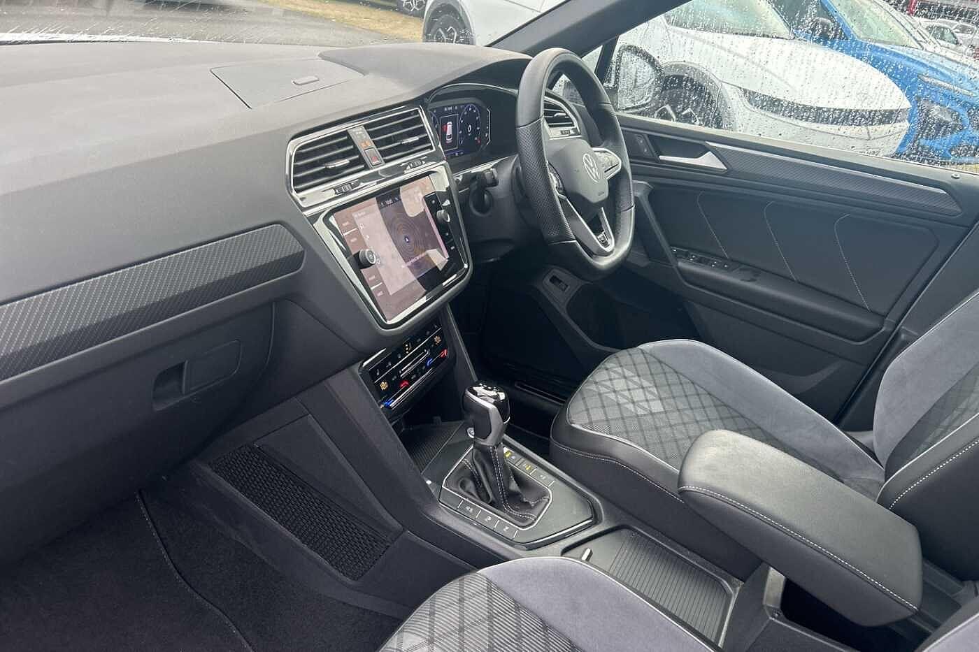 Used Volkswagen Tiguan 2023 for sale - 76667207: Photo 2