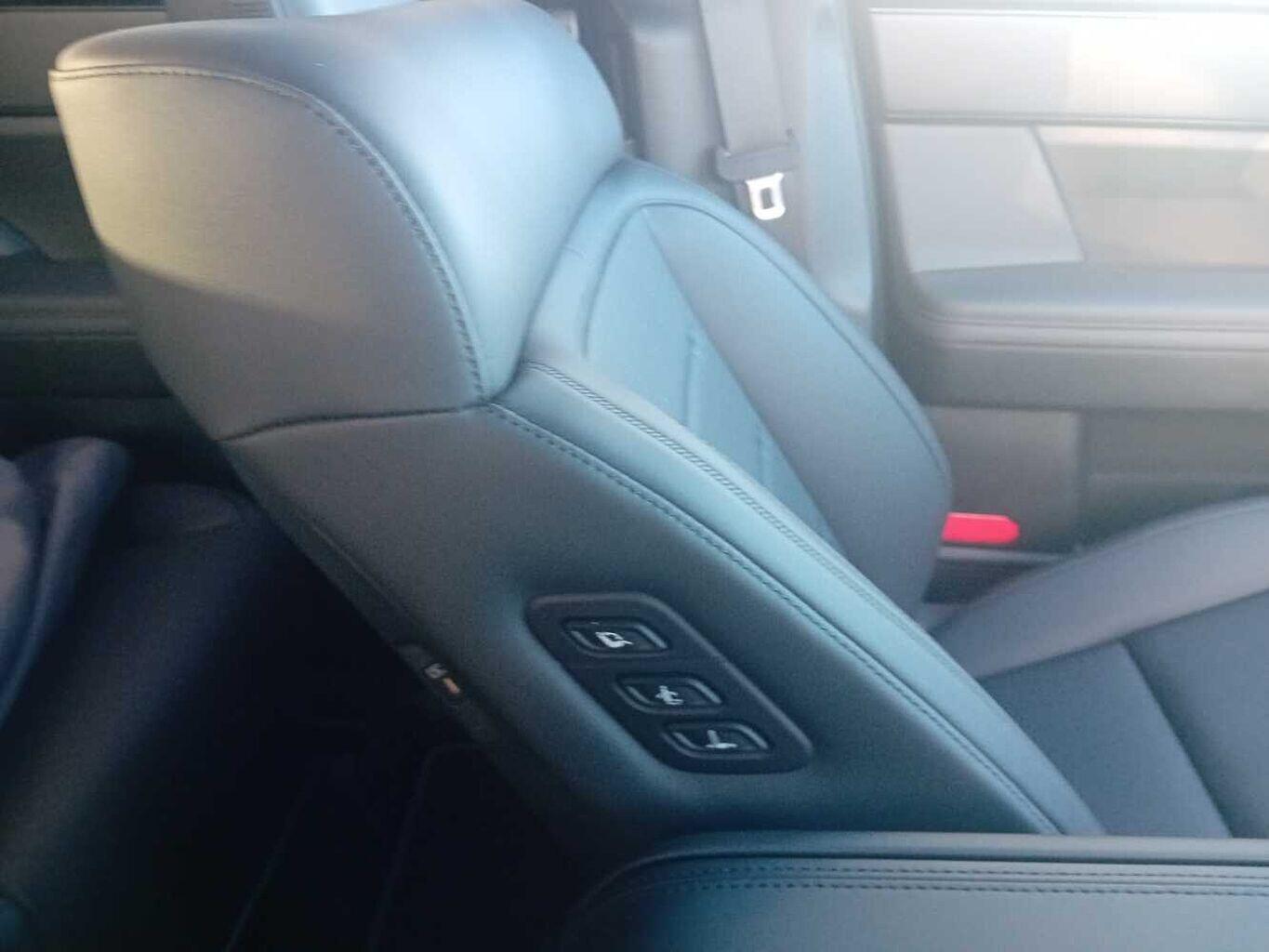 Used Hyundai Santa Fe 2025 for sale - 76592387: Photo 26