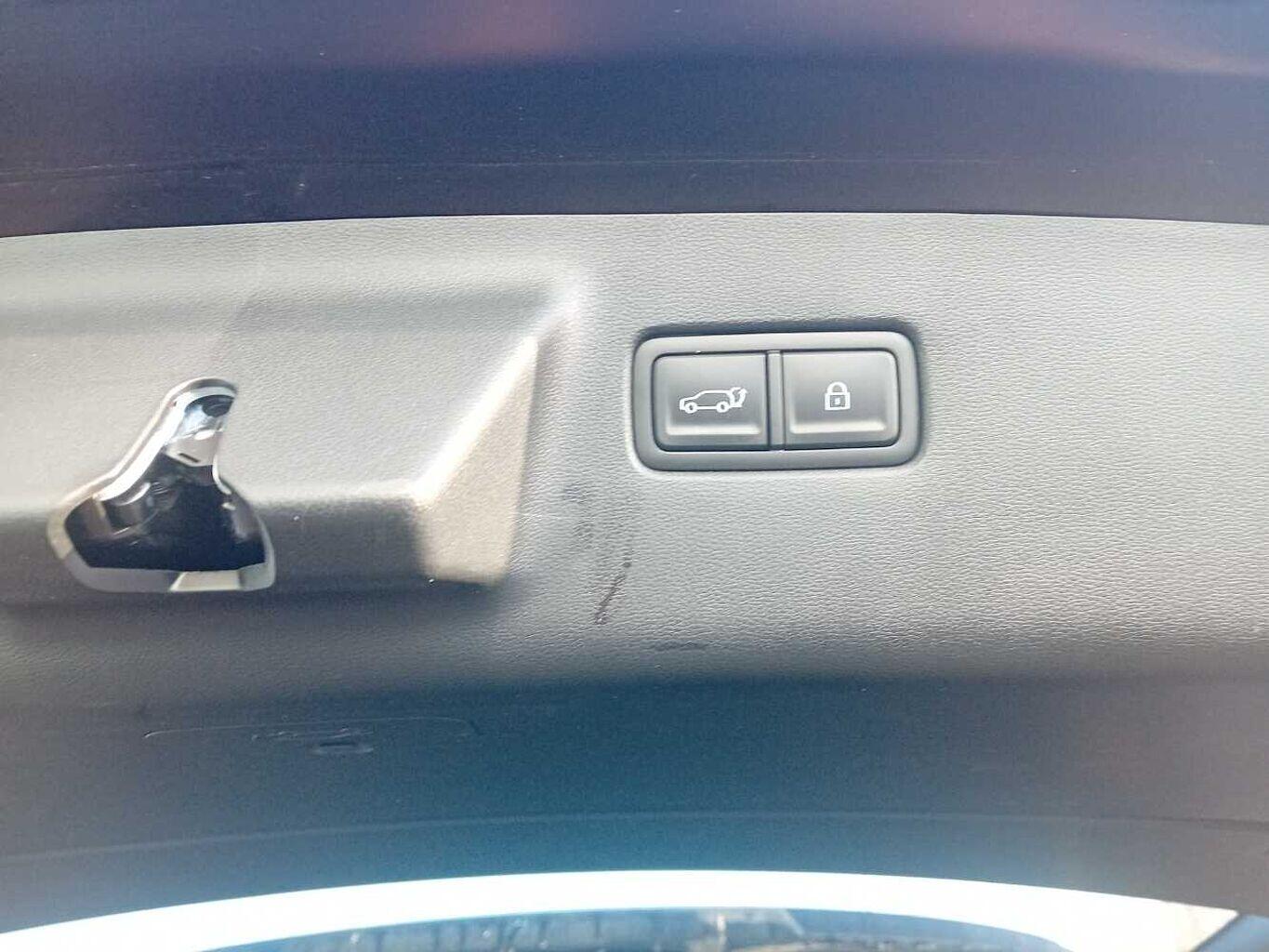 Used Hyundai Santa Fe 2025 for sale - 76592387: Photo 29