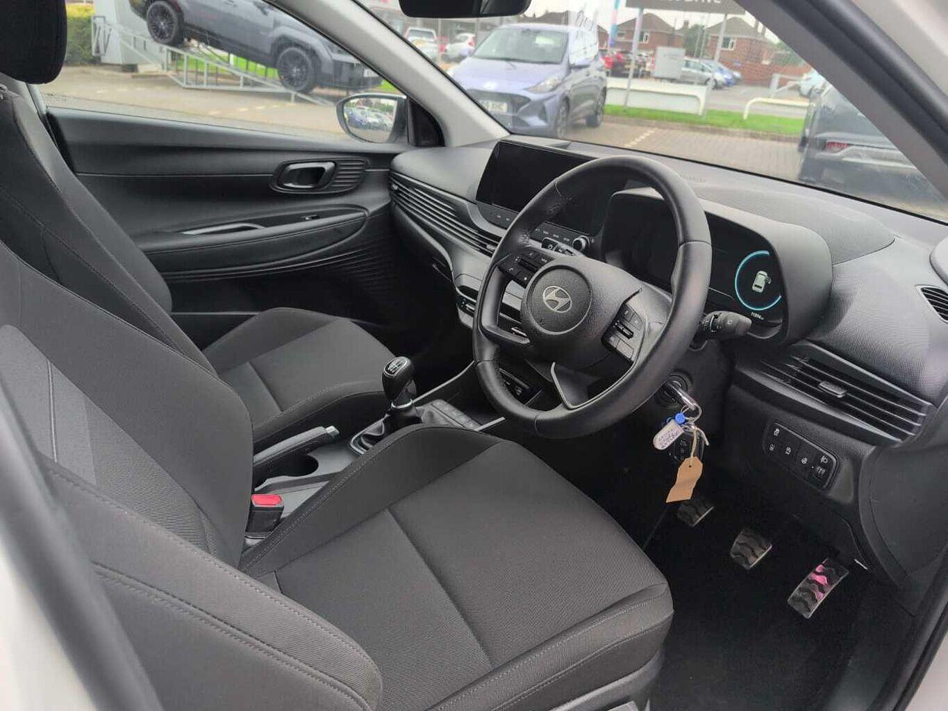 Used Hyundai BAYON 2024 for sale - 76282989: Photo 11