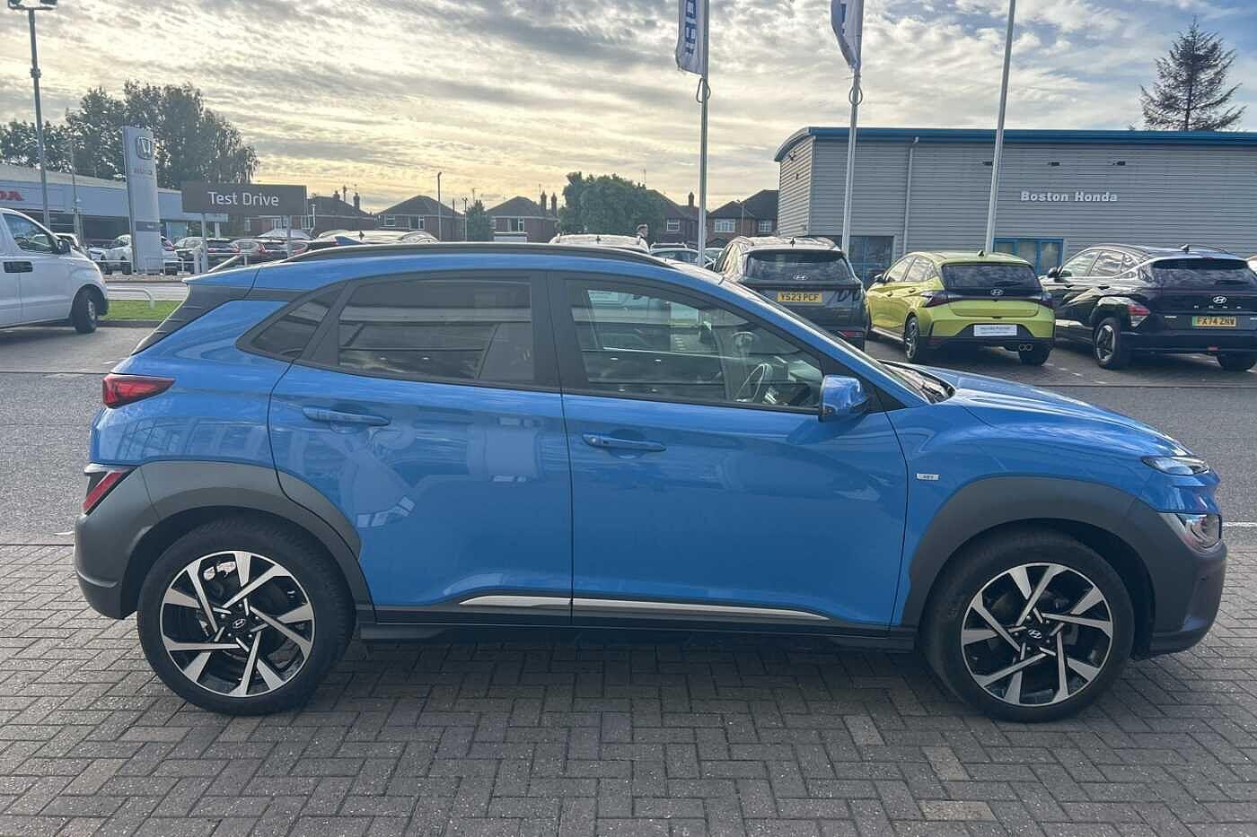 Used Hyundai KONA 2022 for sale - 76174991: Photo 4